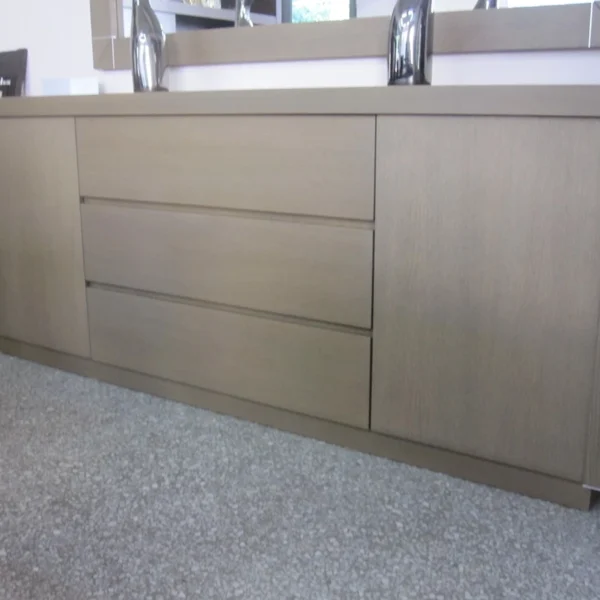 ΜΠΟΥΦΕΣ ΙΝΟX